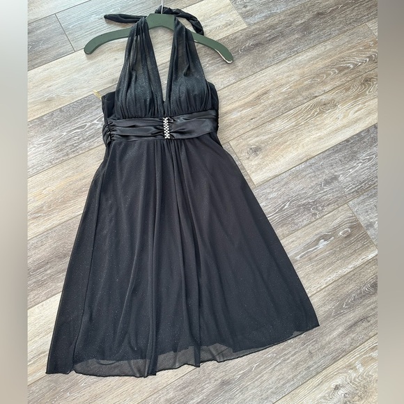 🛍️ Speechless. Cute black sparkling dress. Great condition - Picture 1 of 7